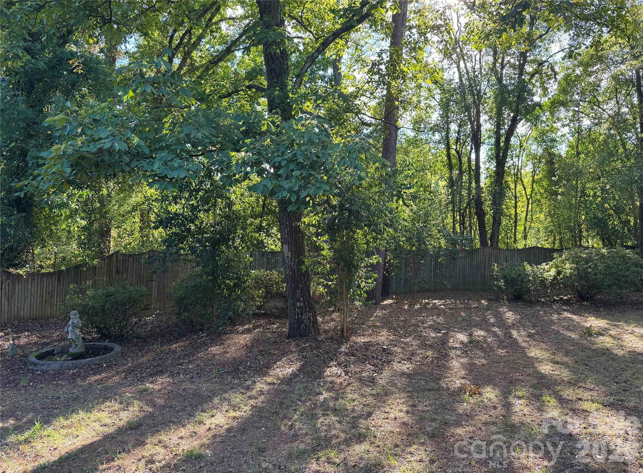 2108 Hassell Place Property Photo 26