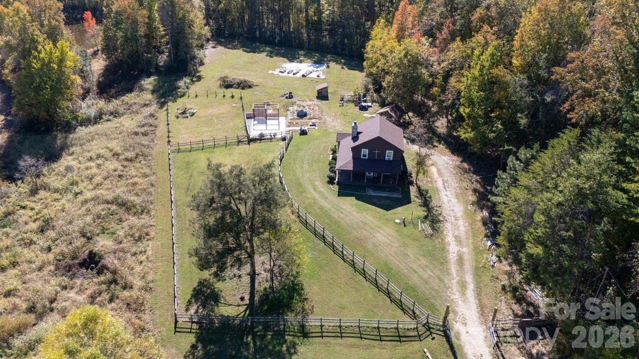 2955 Sherrills Ford Road Property Photo 3