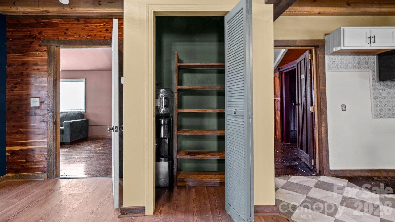 2955 Sherrills Ford Road Property Photo 21