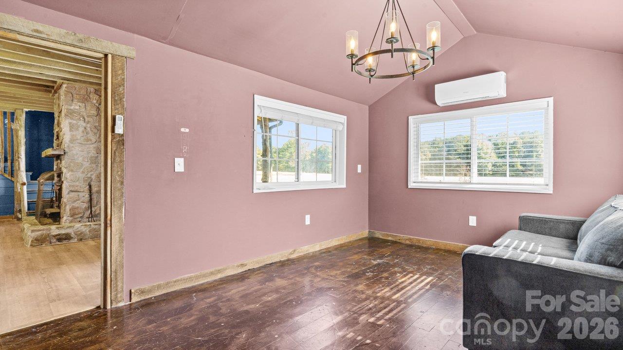 2955 Sherrills Ford Road Property Photo 28