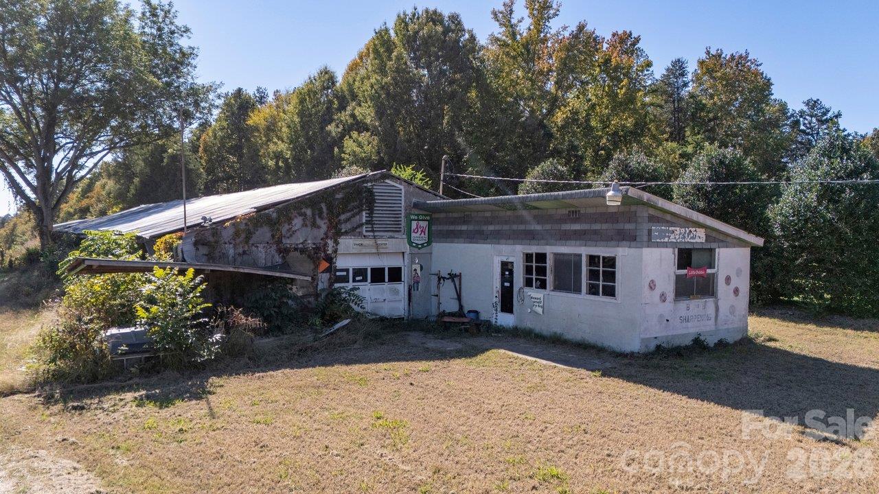 2955 Sherrills Ford Road Property Photo 39