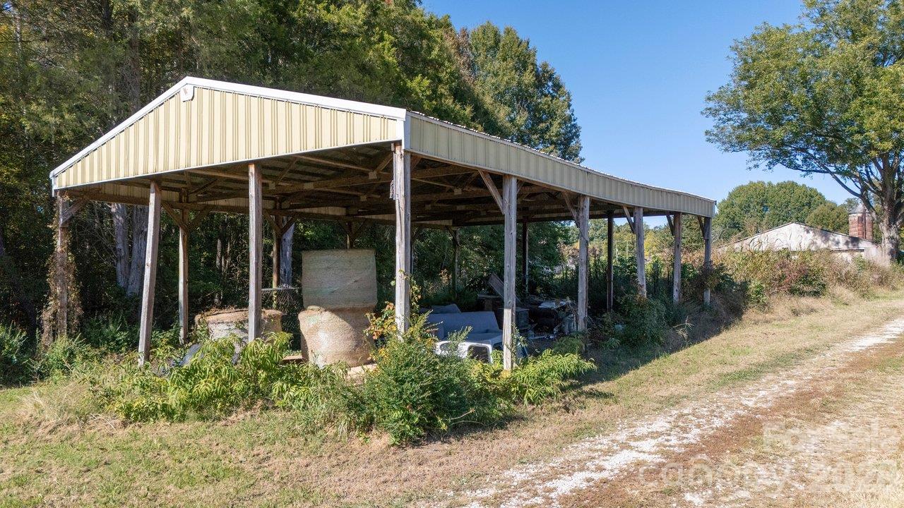 2955 Sherrills Ford Road Property Photo 43