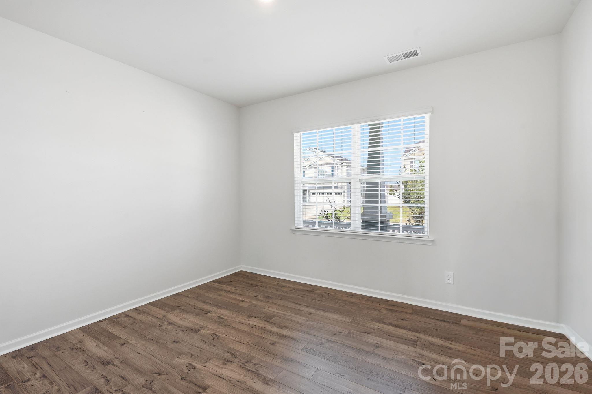 9251 Mackinaw Drive Property Photo 8