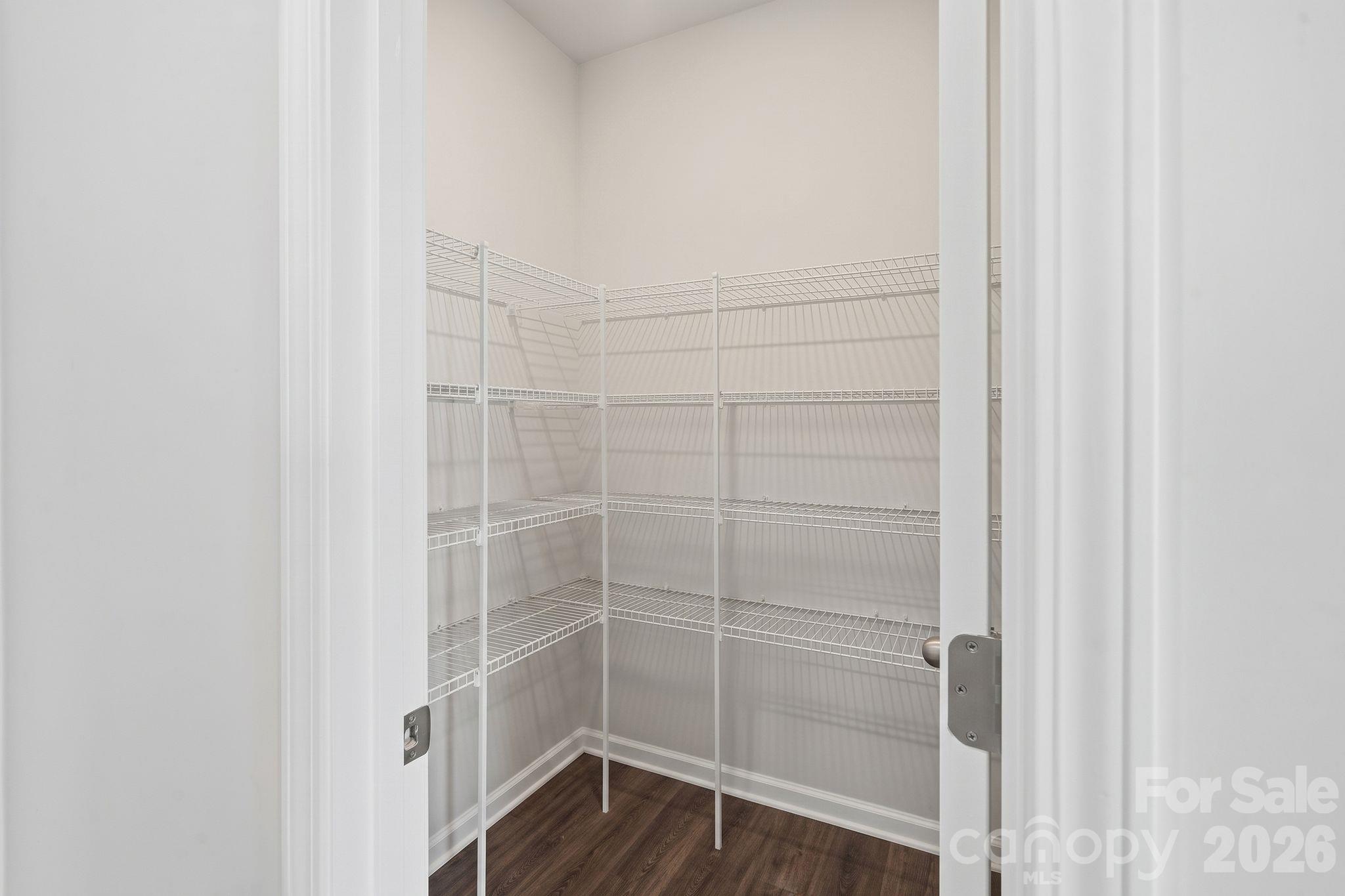 9251 Mackinaw Drive Property Photo 16