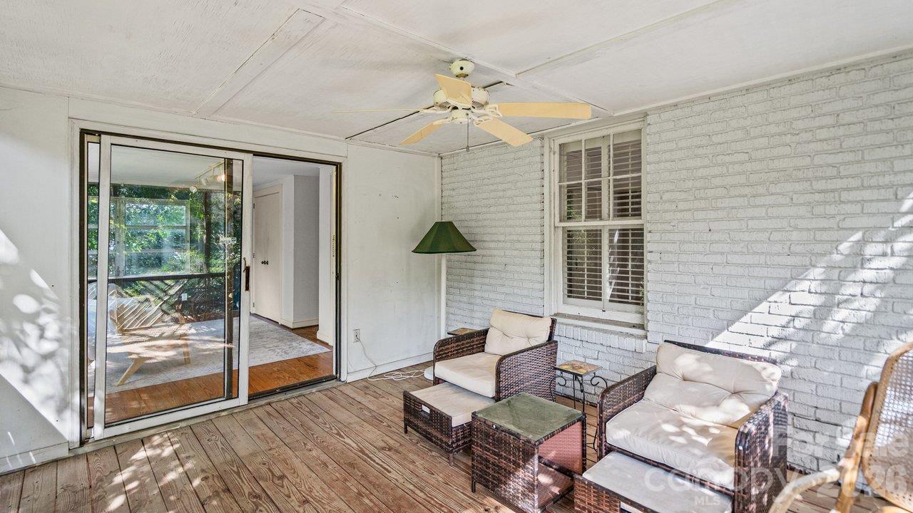 1913 Tippah Avenue Property Photo 21