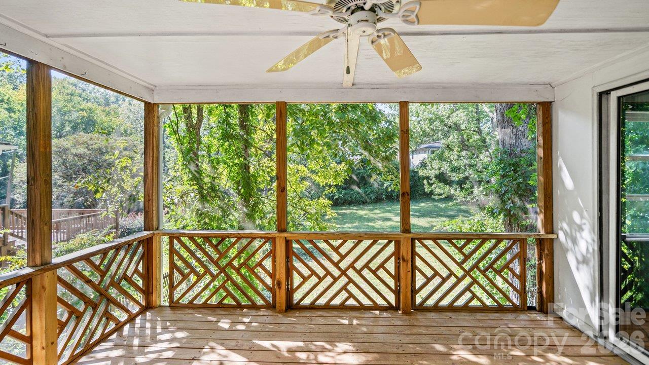 1913 Tippah Avenue Property Photo 24