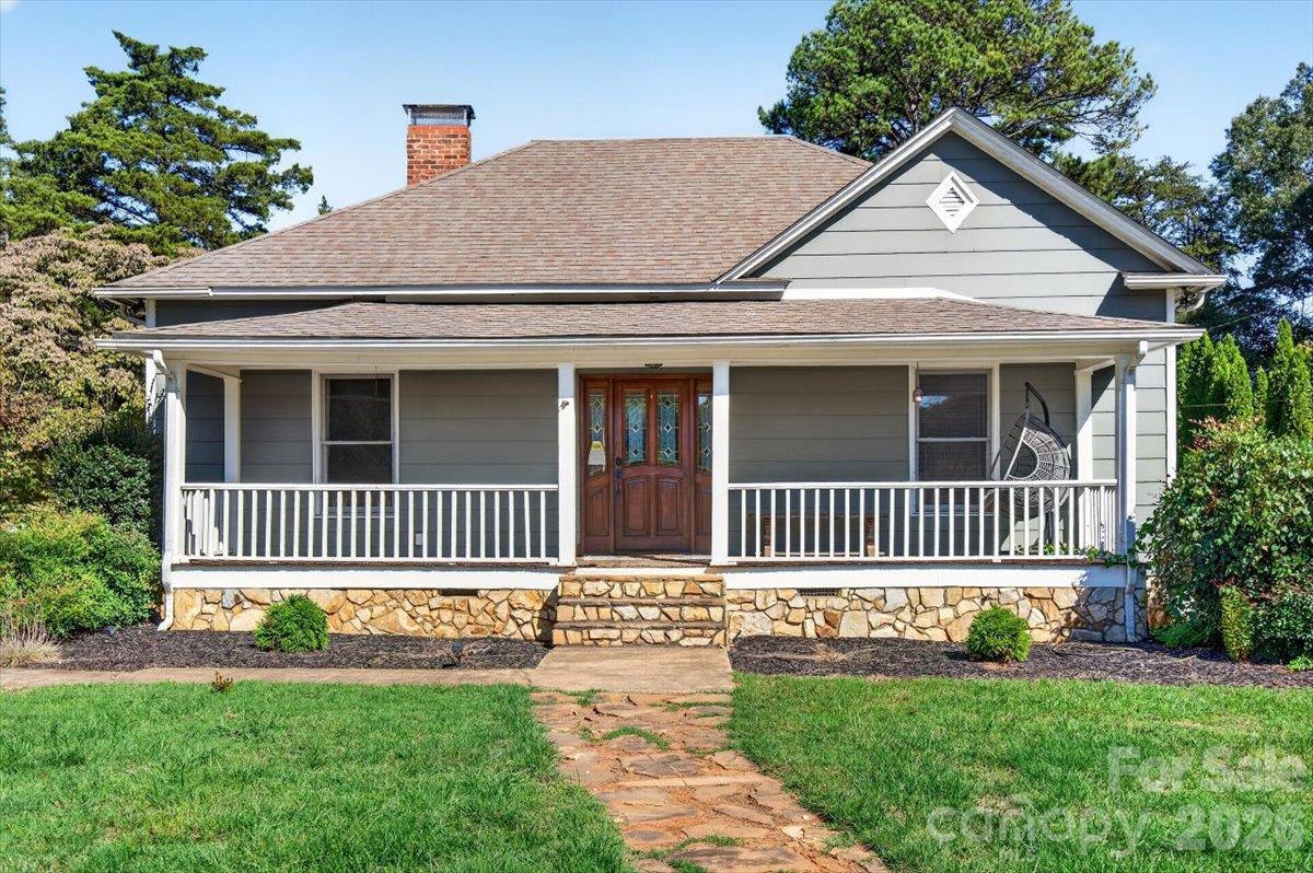 114 Holbrook Street Property Photo 1