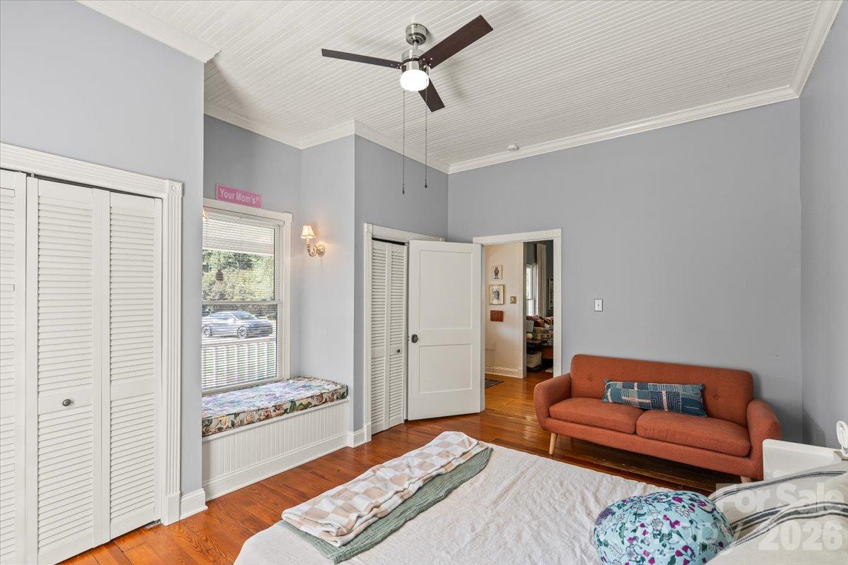 114 Holbrook Street Property Photo 21