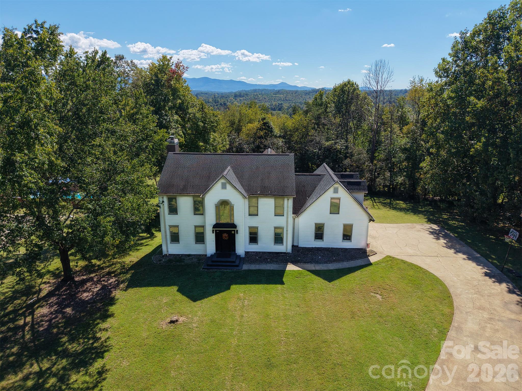 316 La Foret Drive Property Photo 1