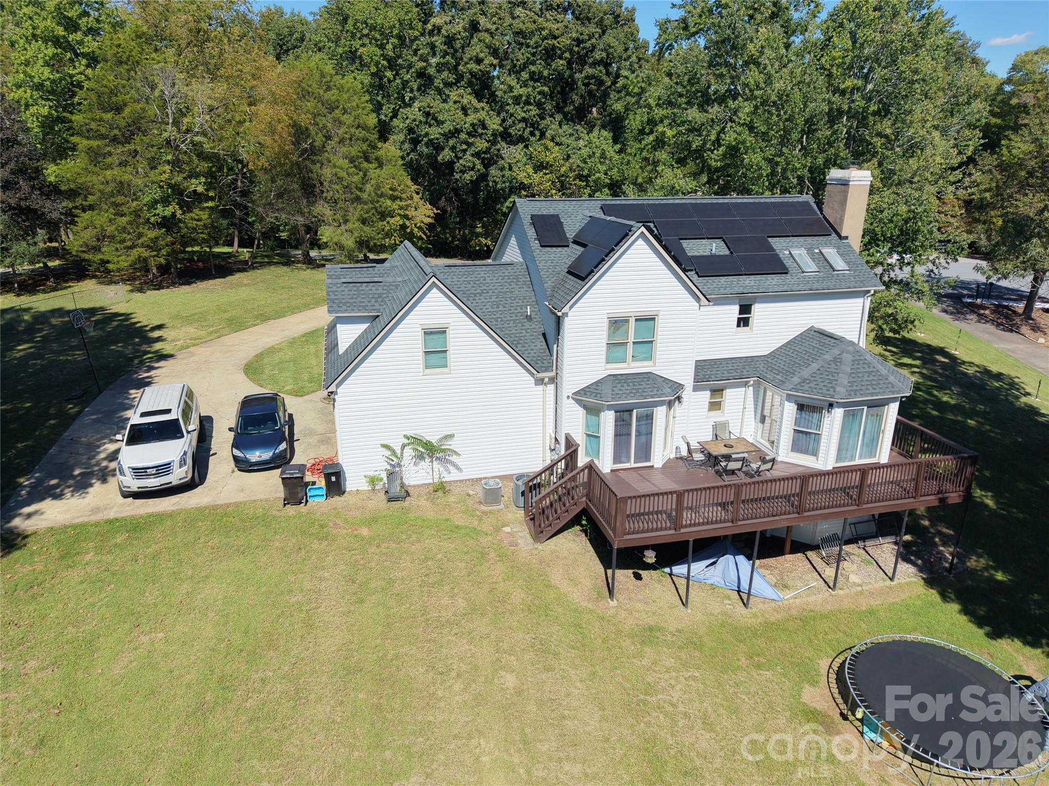 316 La Foret Drive Property Photo 9