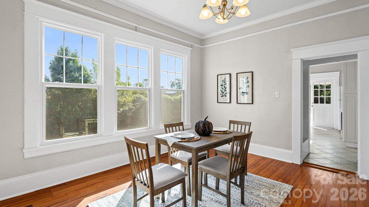 605 Oakland Avenue Property Photo 10