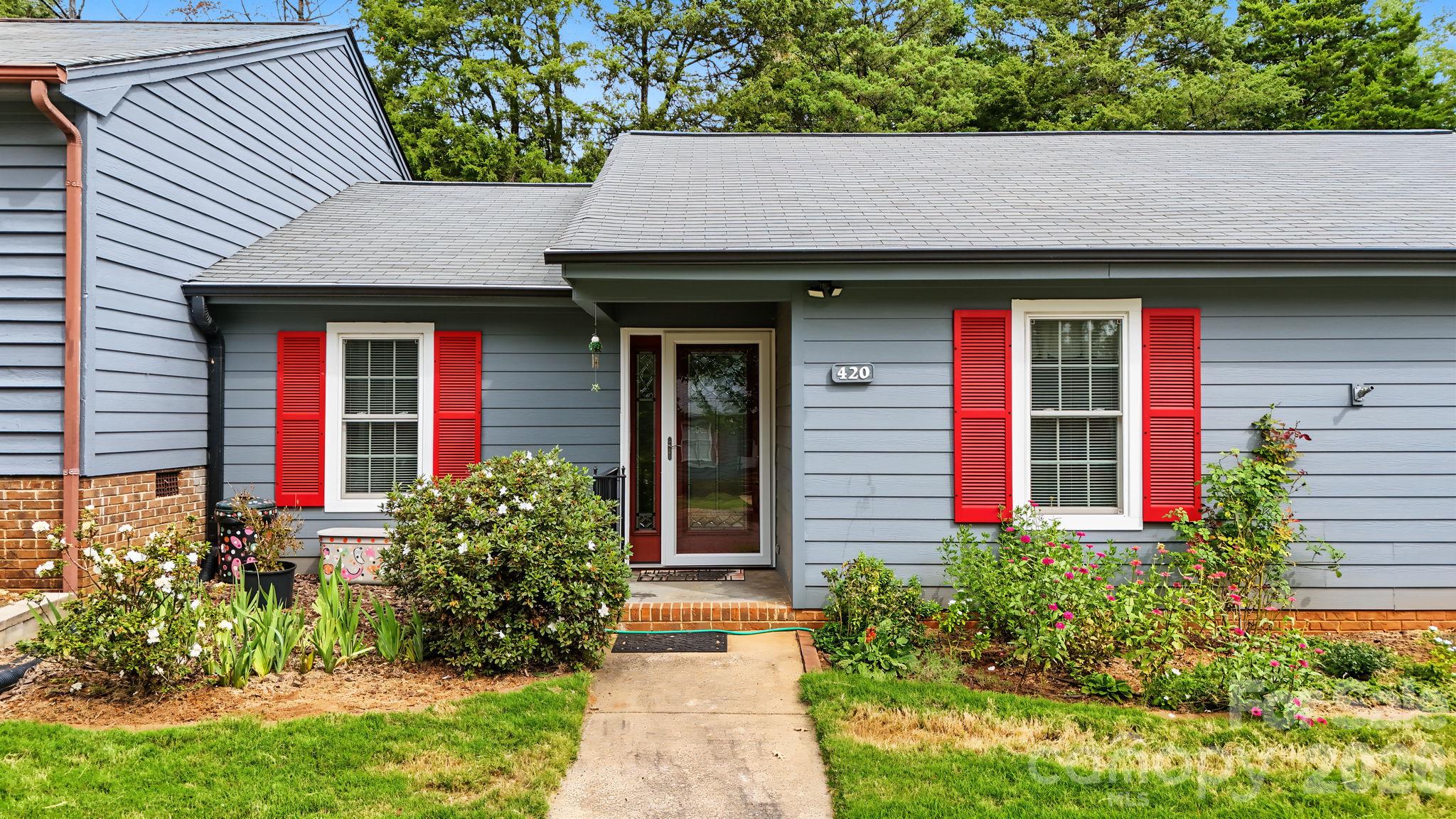 420 English Ivy Court Property Photo 1