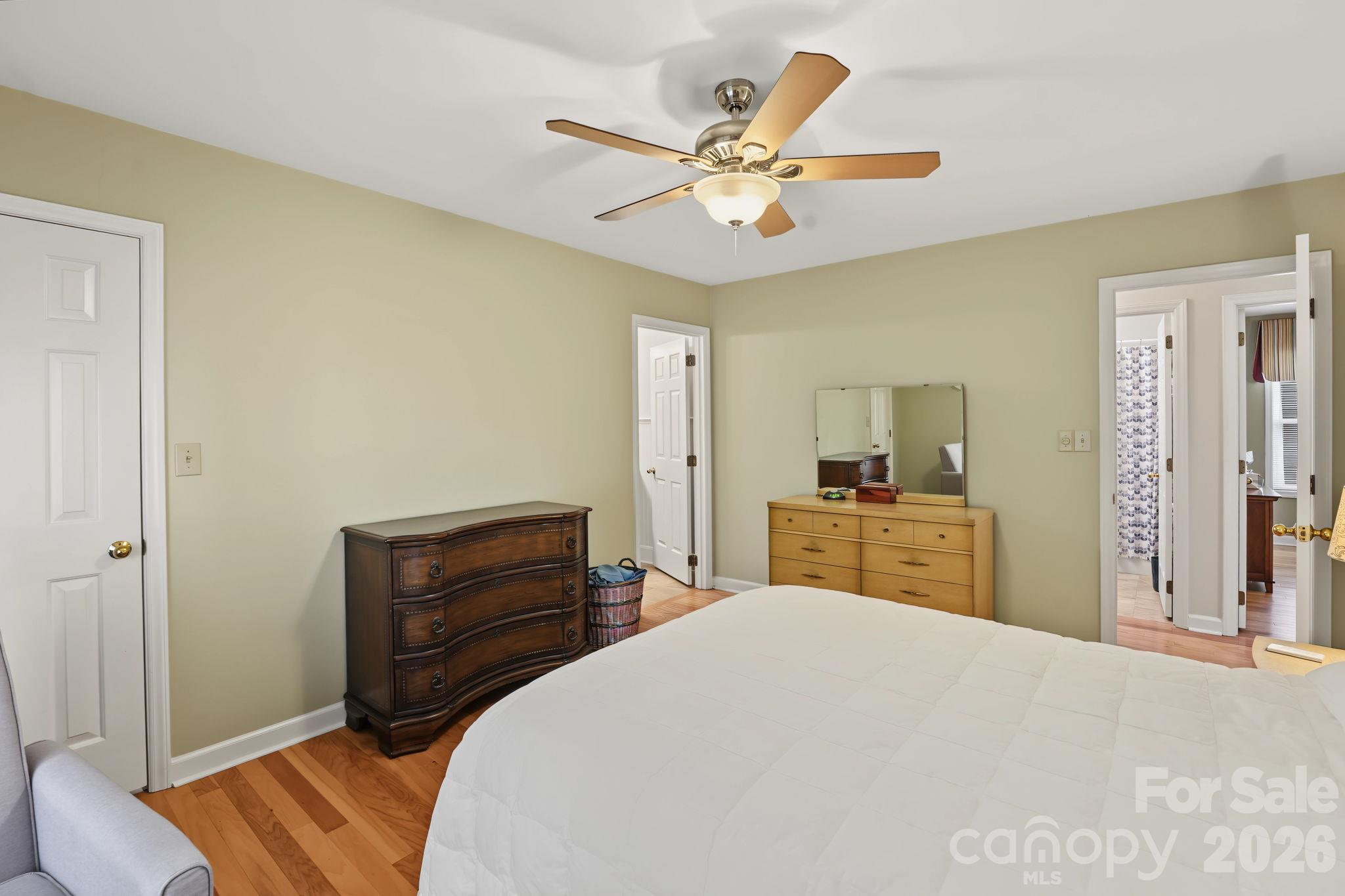 420 English Ivy Court Property Photo 18