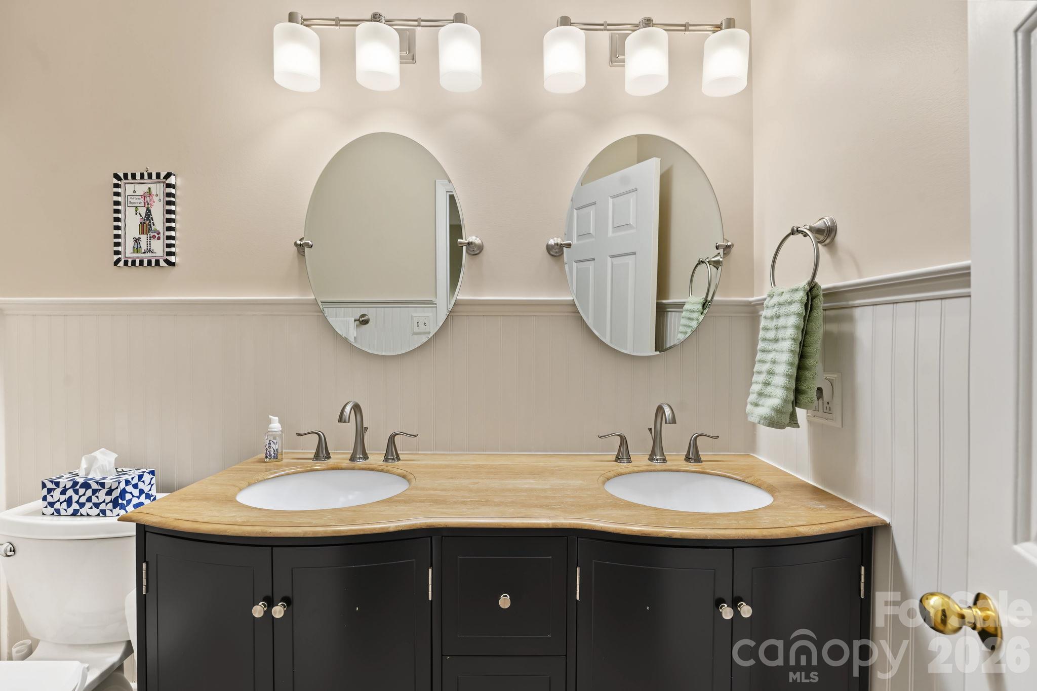 420 English Ivy Court Property Photo 21