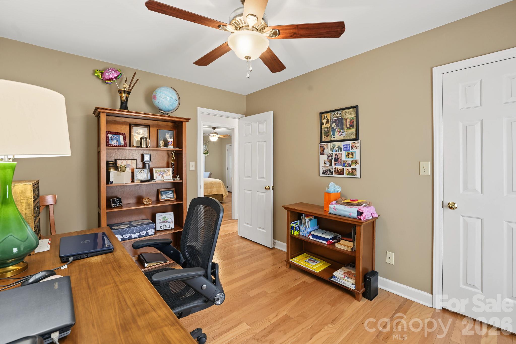 420 English Ivy Court Property Photo 27