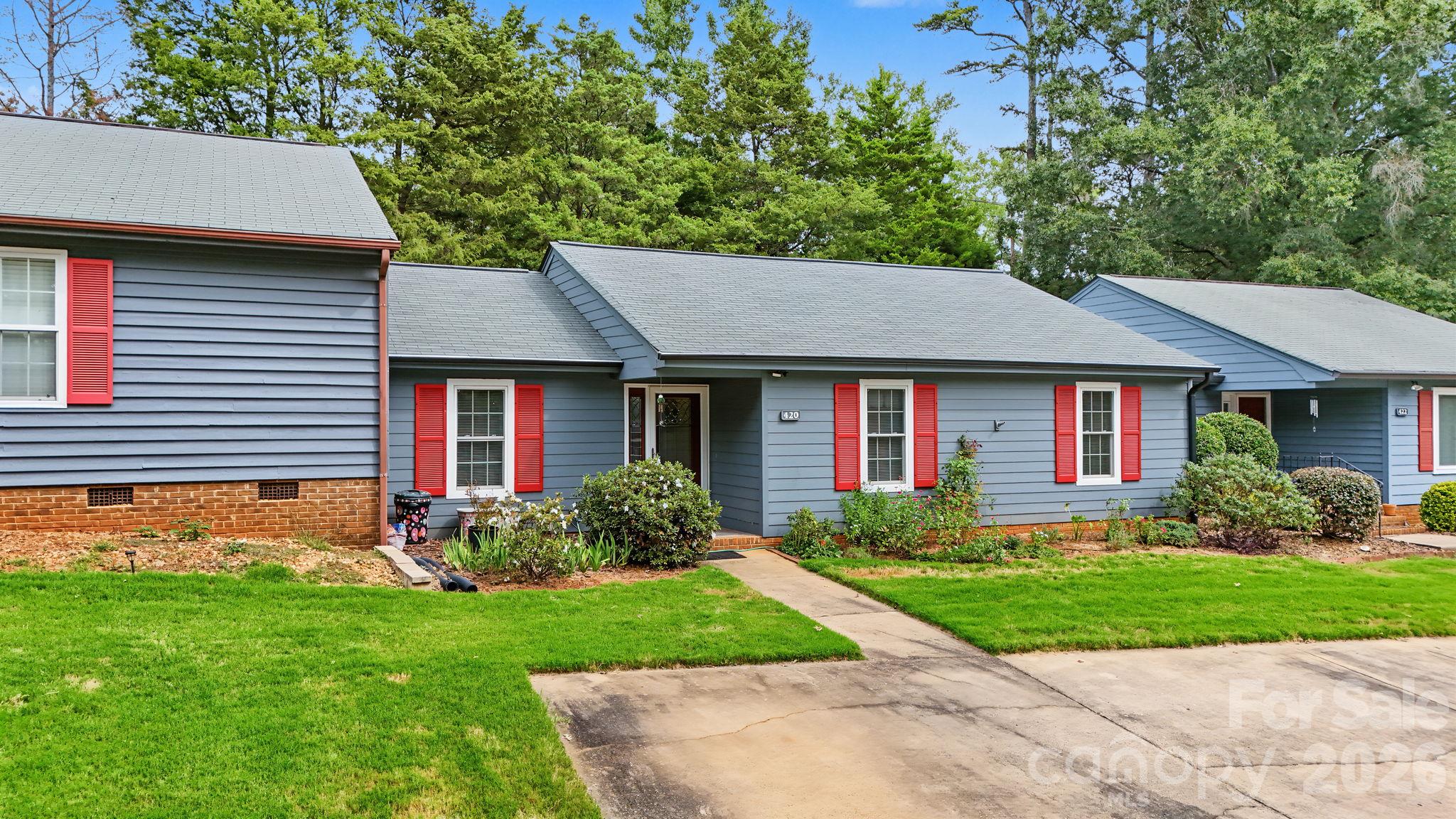 420 English Ivy Court Property Photo 39