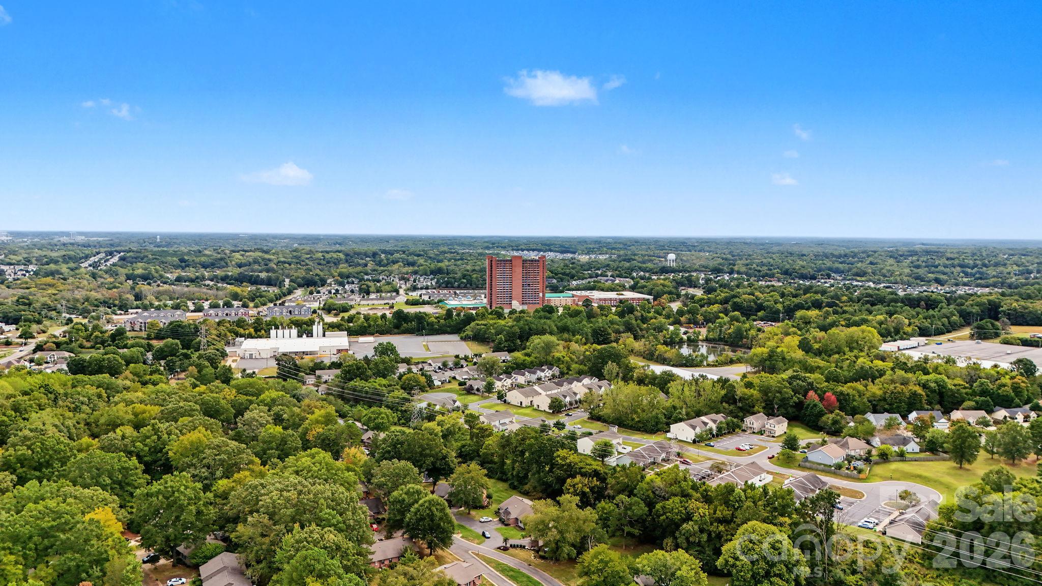 420 English Ivy Court Property Photo 42