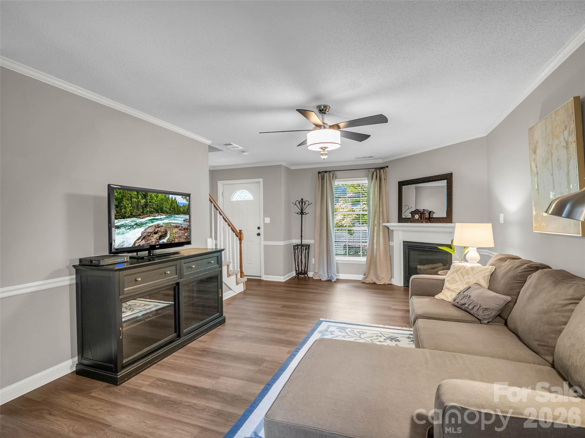 1834 Robinwood Road B Property Photo 11