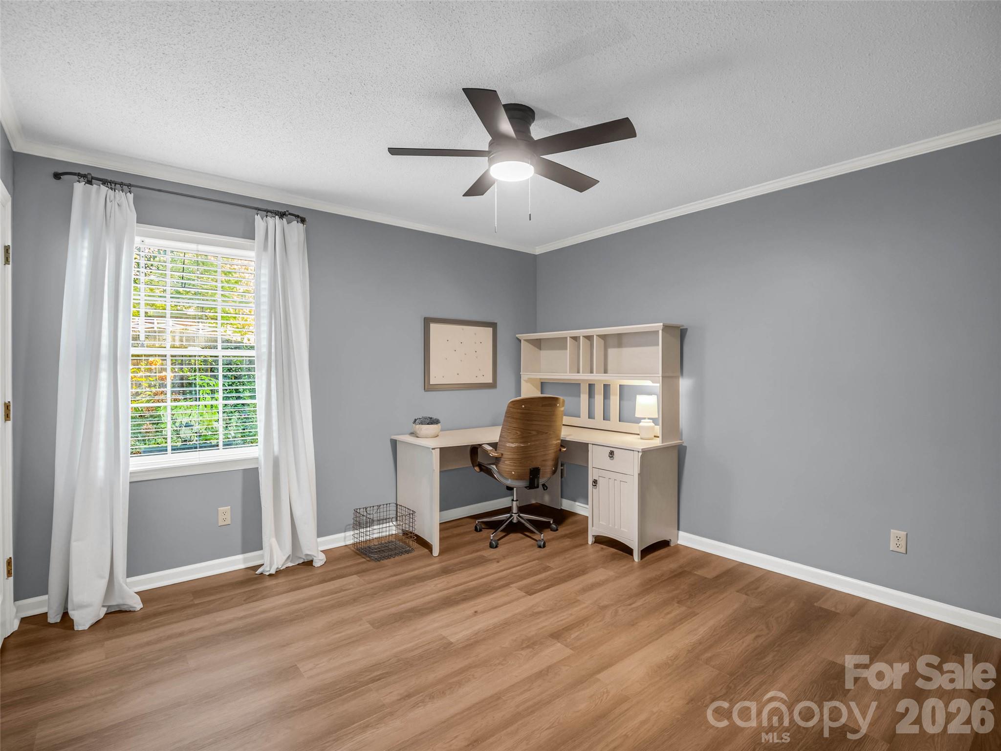 1834 Robinwood Road B Property Photo 22