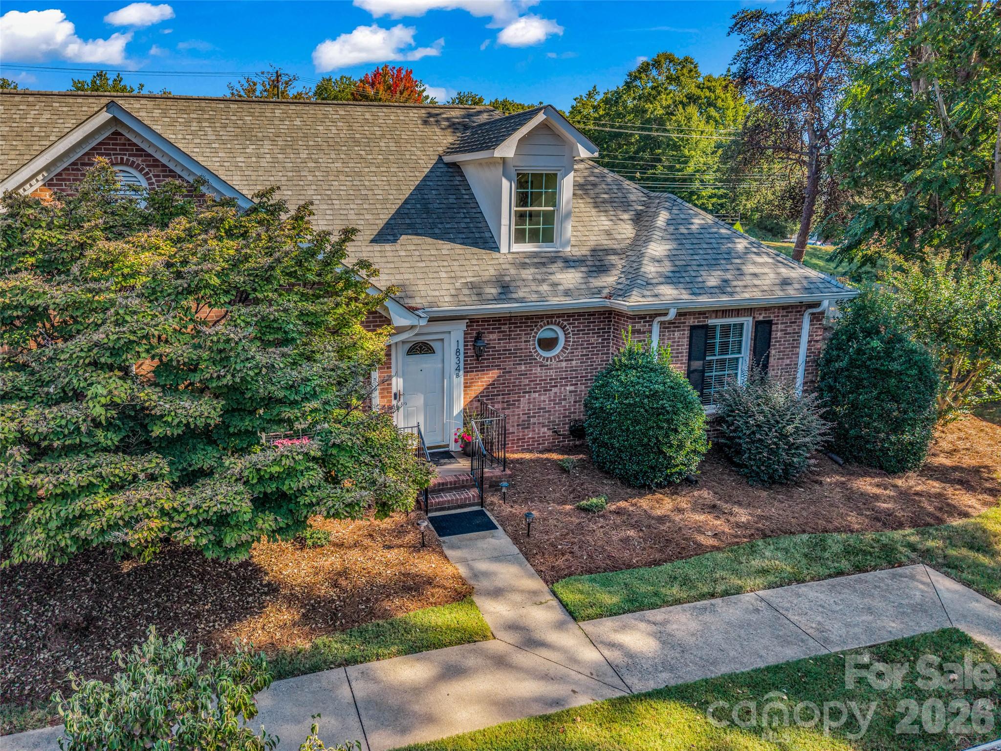 1834 Robinwood Road B Property Photo 31