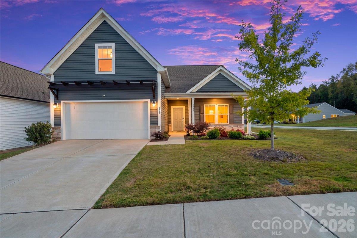 3038 Pinehills Way Property Photo 1