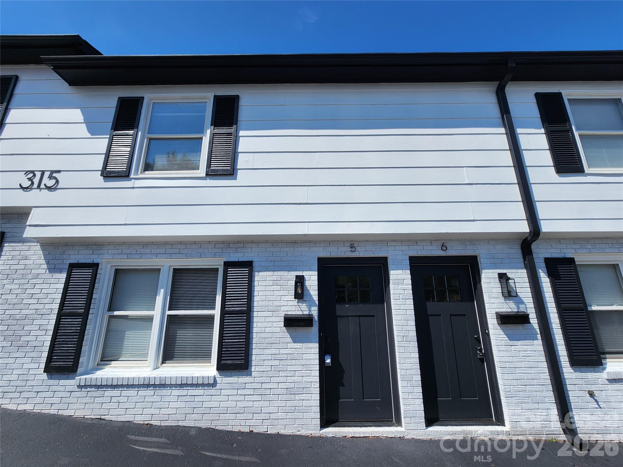 315 Hamilton Drive 5 Property Photo 1