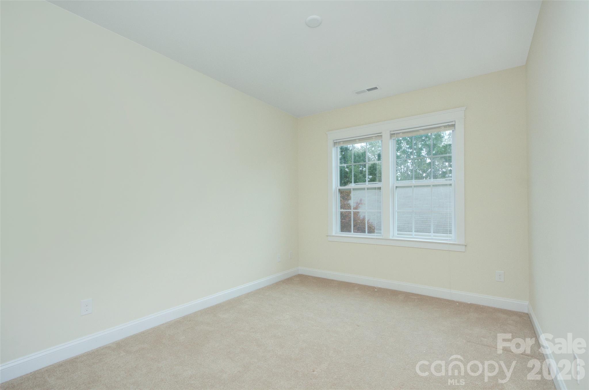 1023 White Point Drive Property Photo 18