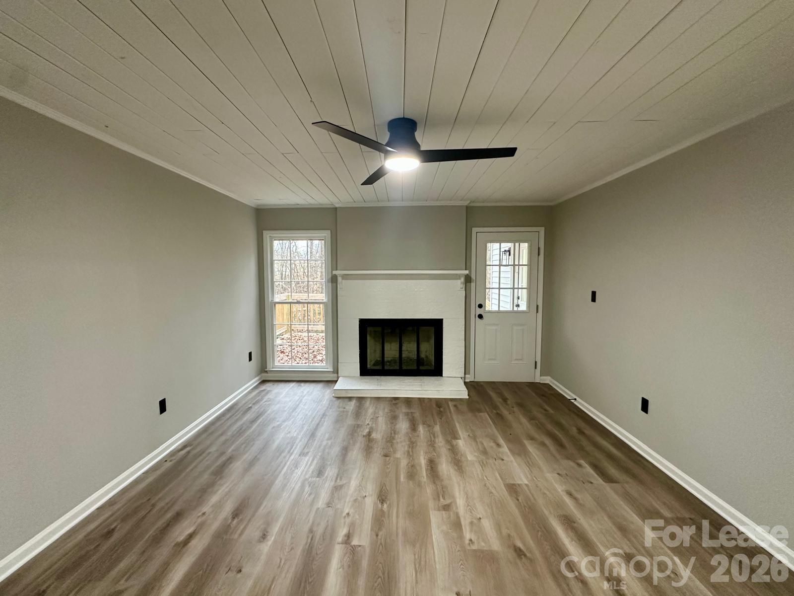 1401 Longbrook Drive Property Photo 9