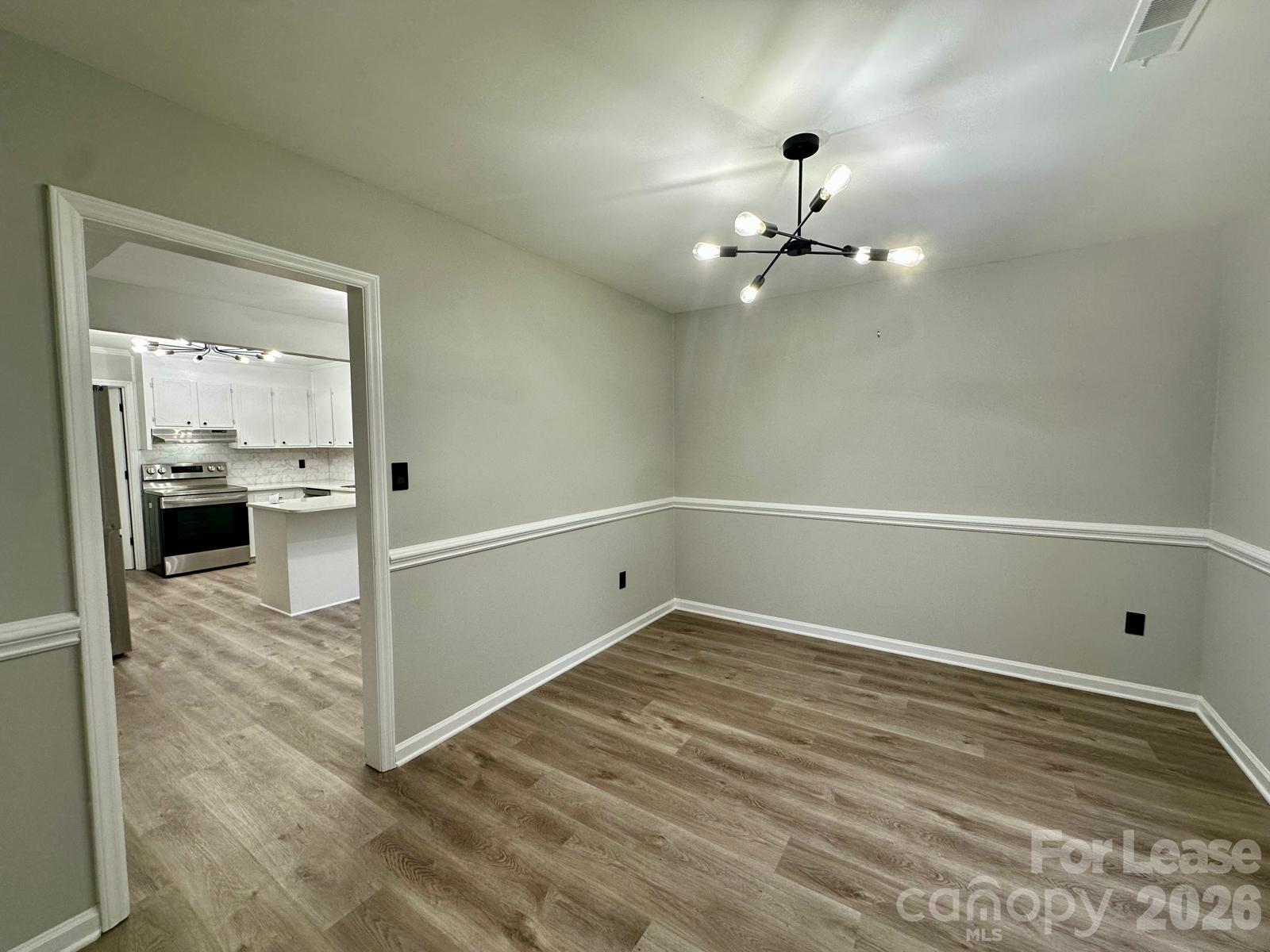 1401 Longbrook Drive Property Photo 10