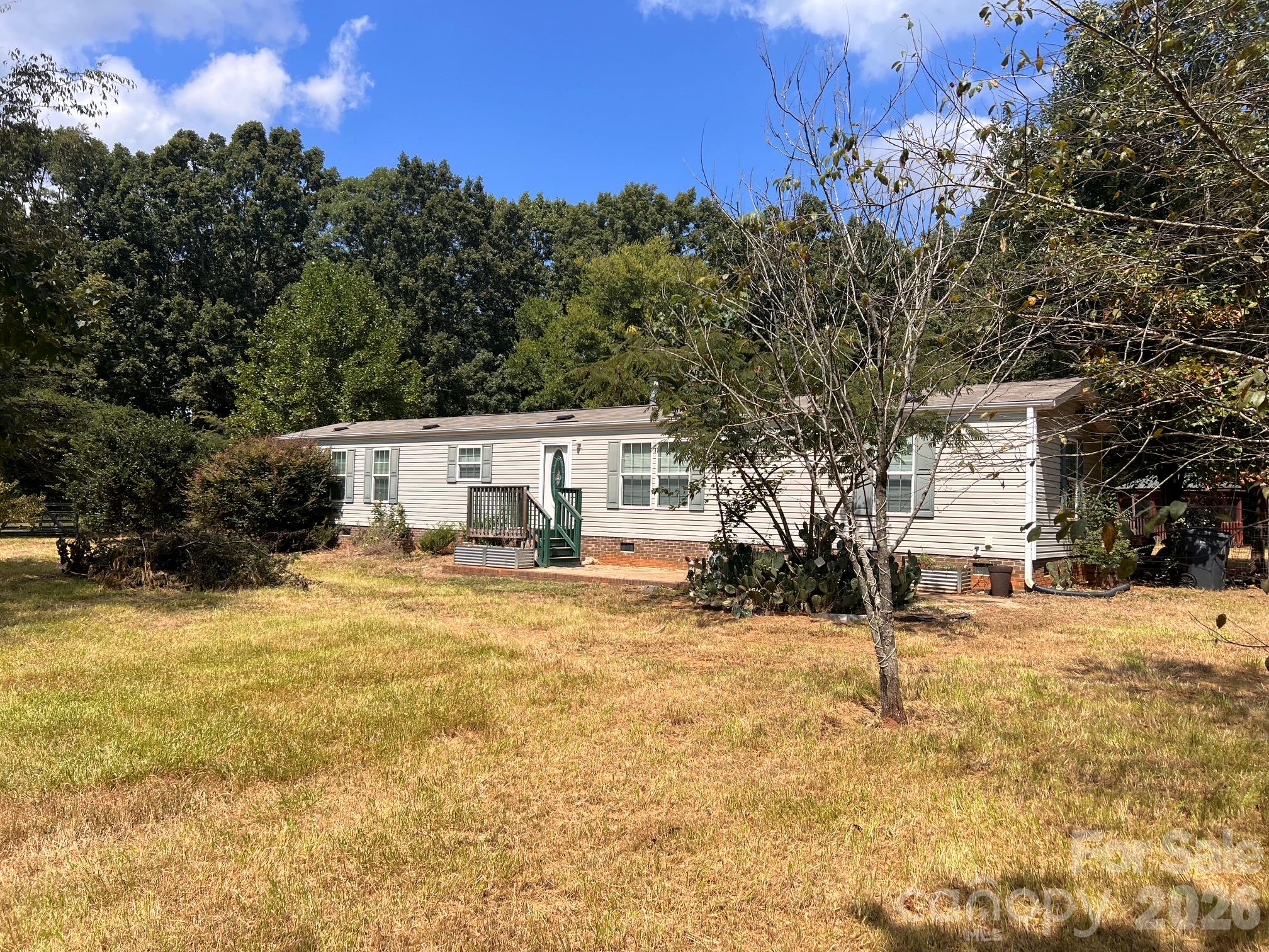 230 Squirrel Run Property Photo 1