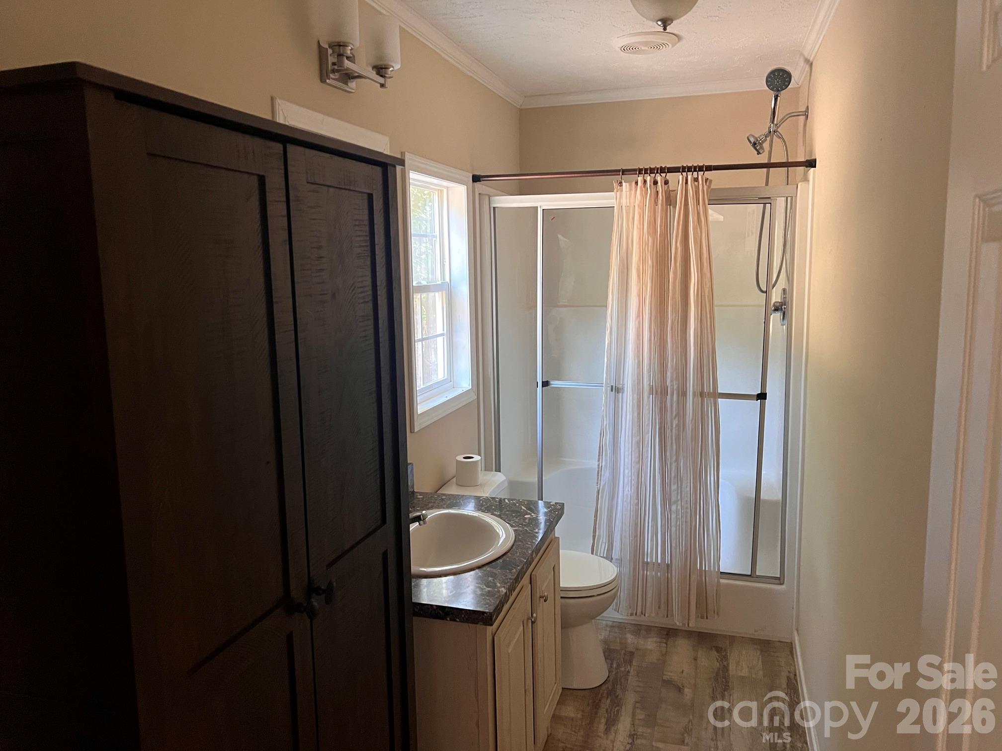 230 Squirrel Run Property Photo 7