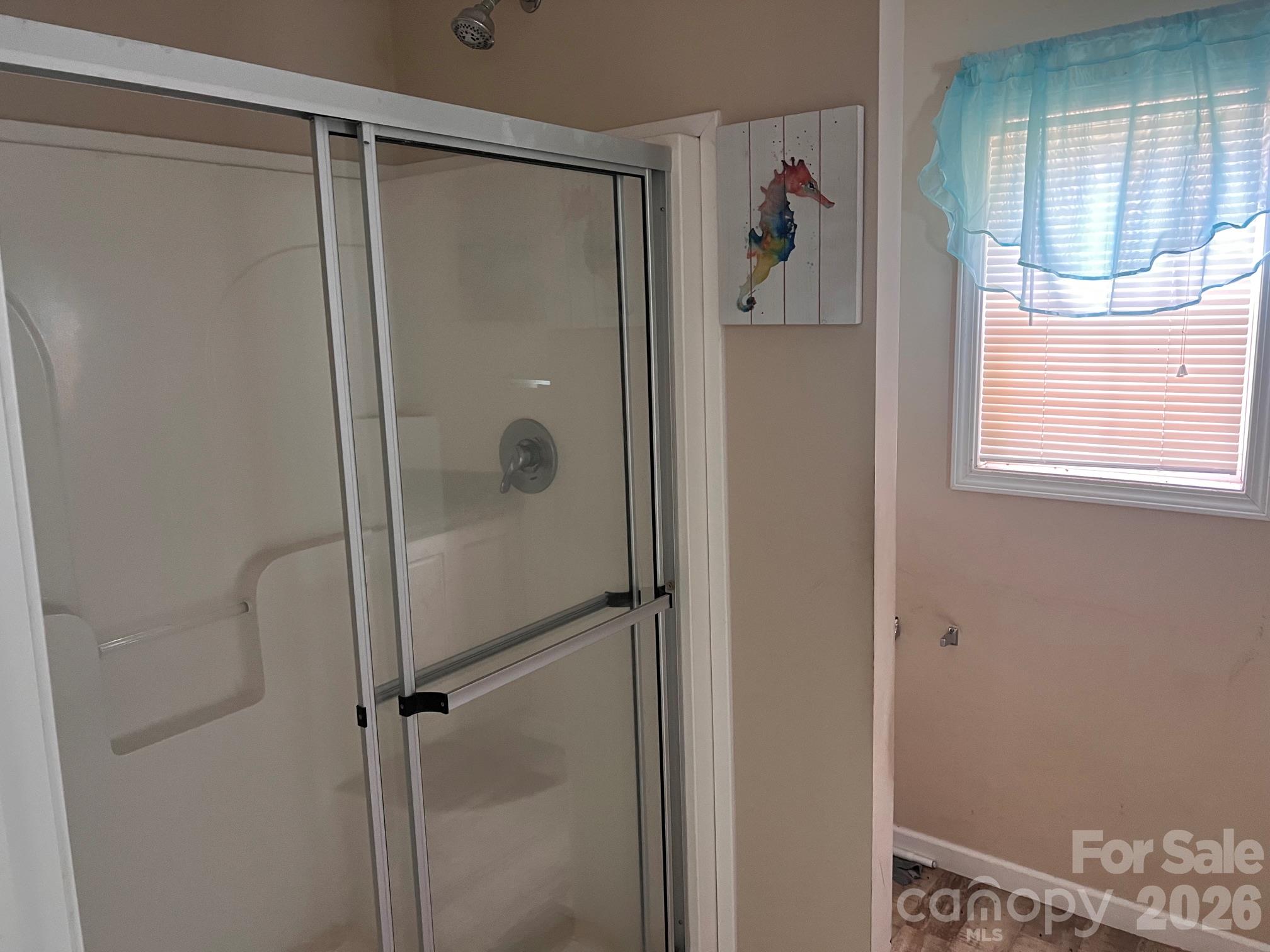 230 Squirrel Run Property Photo 9