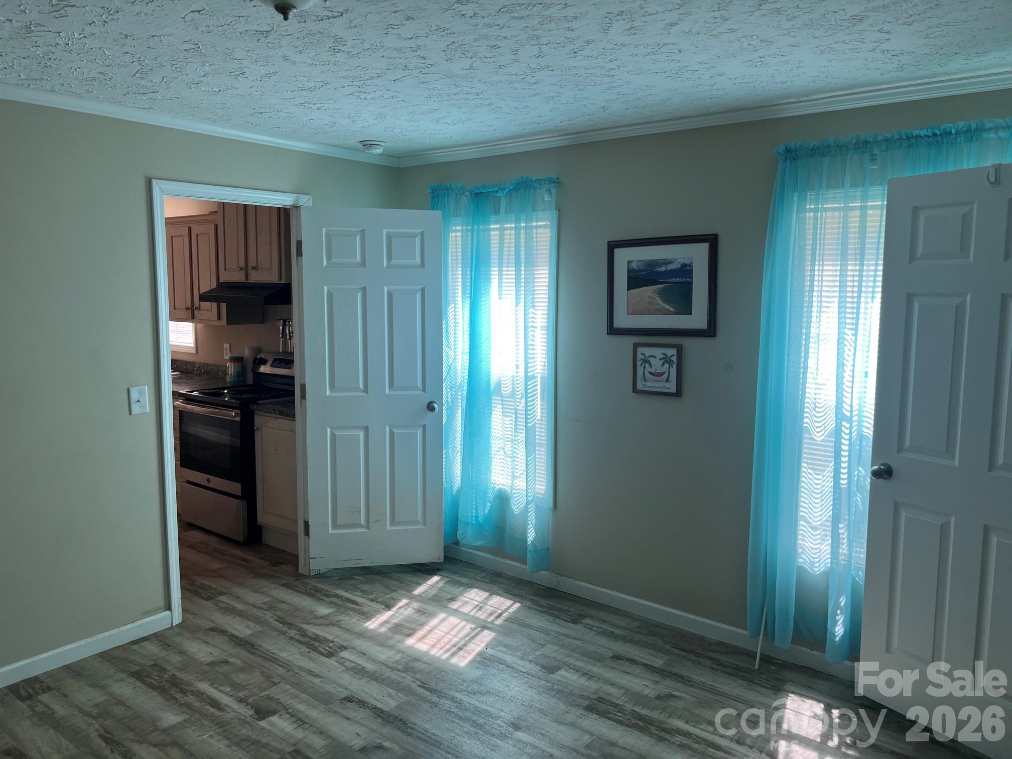 230 Squirrel Run Property Photo 10