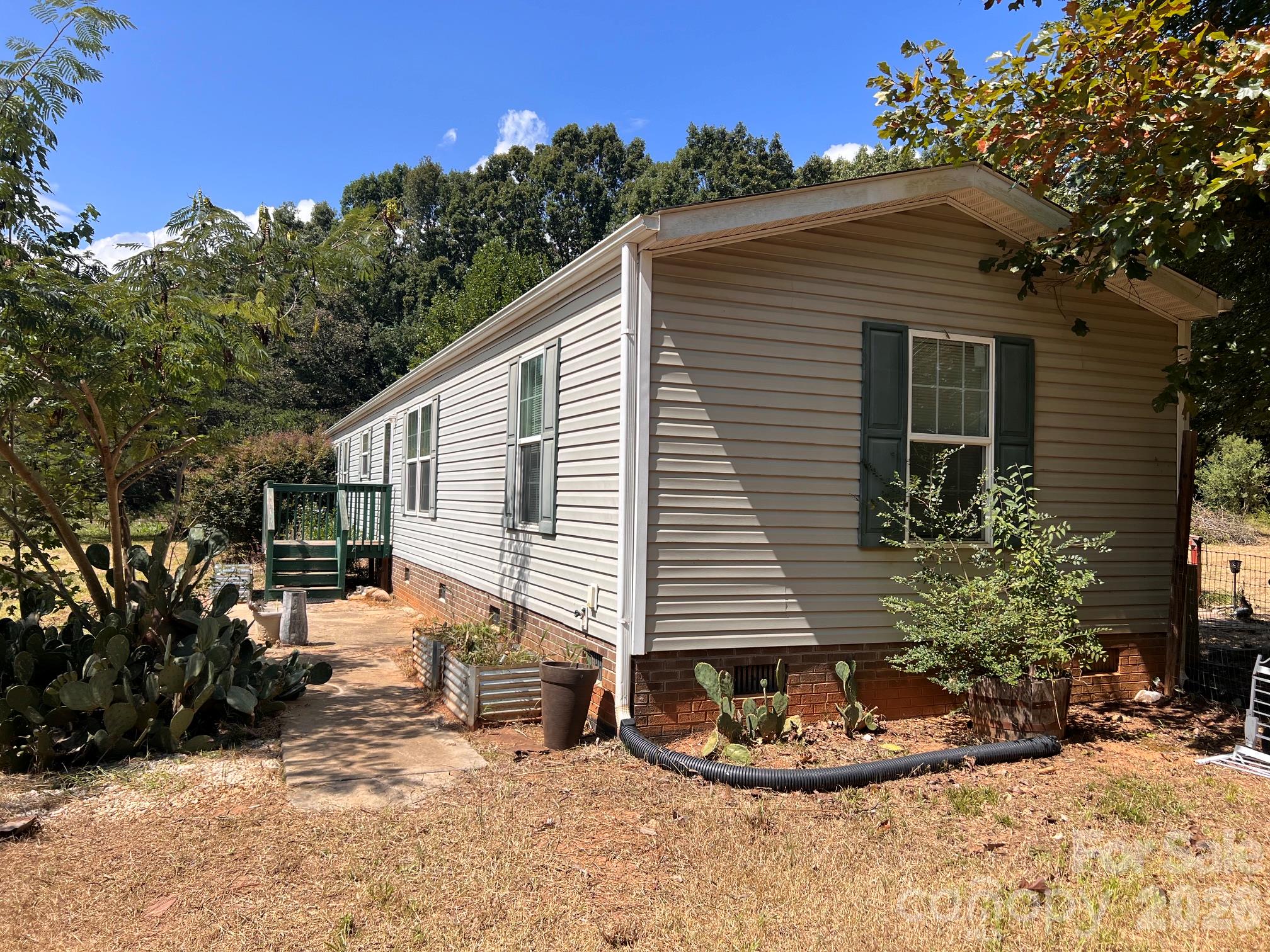 230 Squirrel Run Property Photo 20