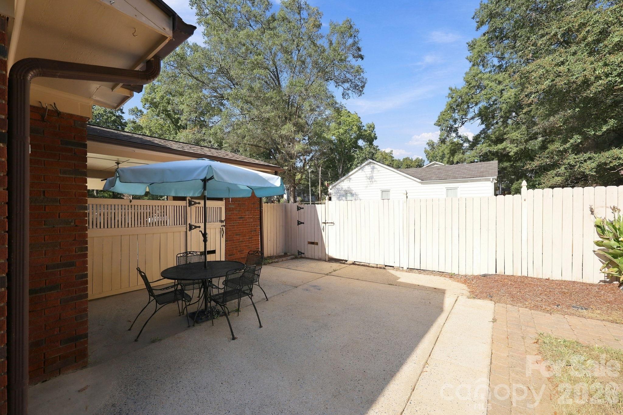 123 Hillside Avenue Property Photo 27