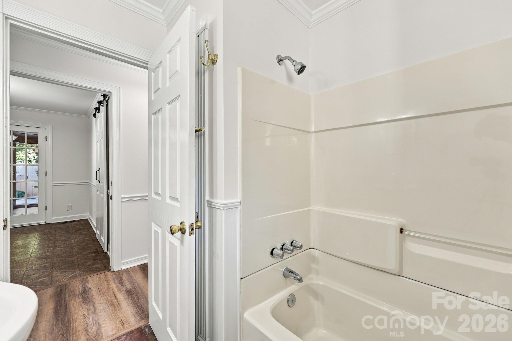 123 Hillside Avenue Property Photo 29