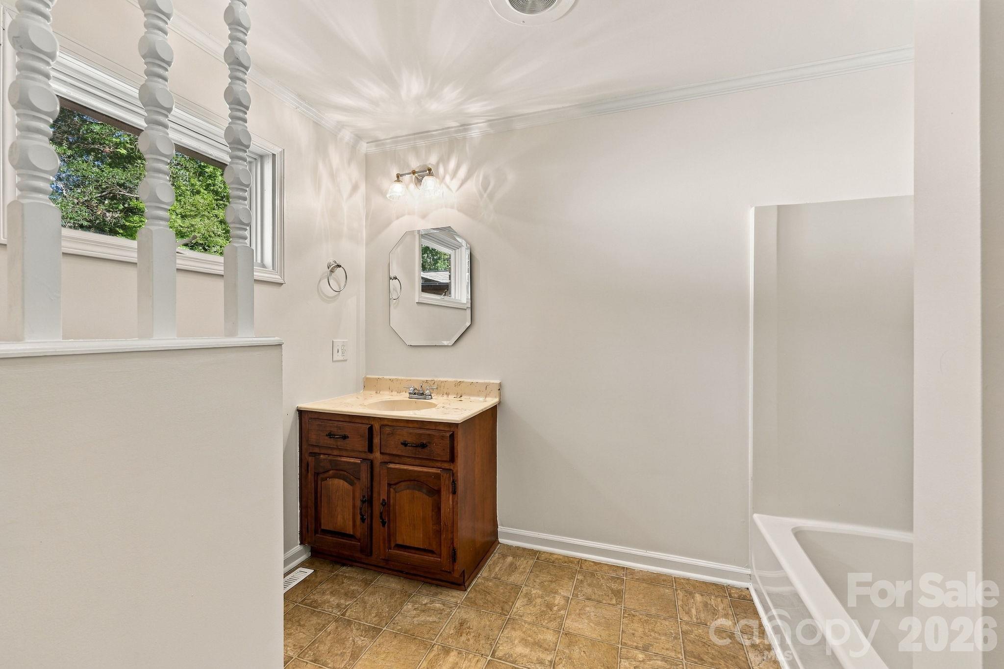 123 Hillside Avenue Property Photo 39
