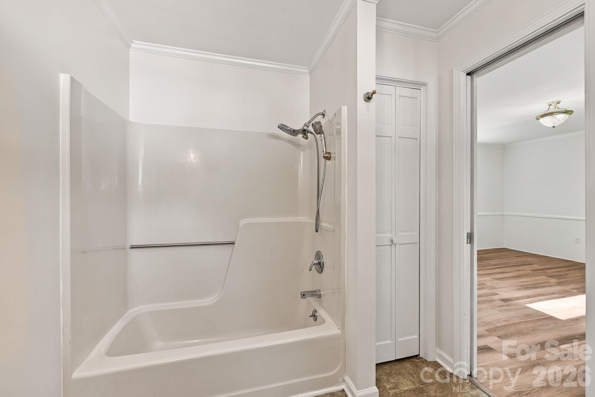 123 Hillside Avenue Property Photo 40