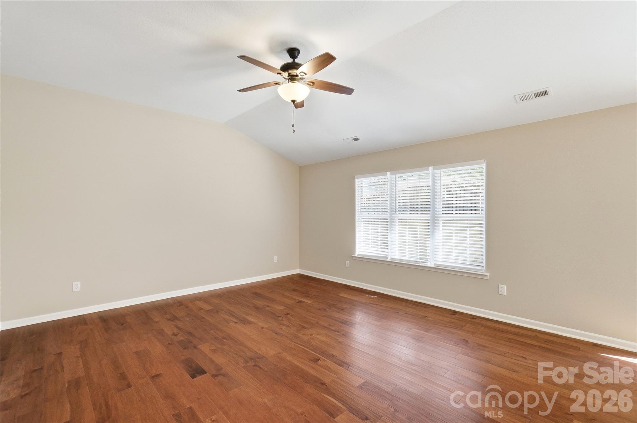 9326 Royal Highlands Court Property Photo 5
