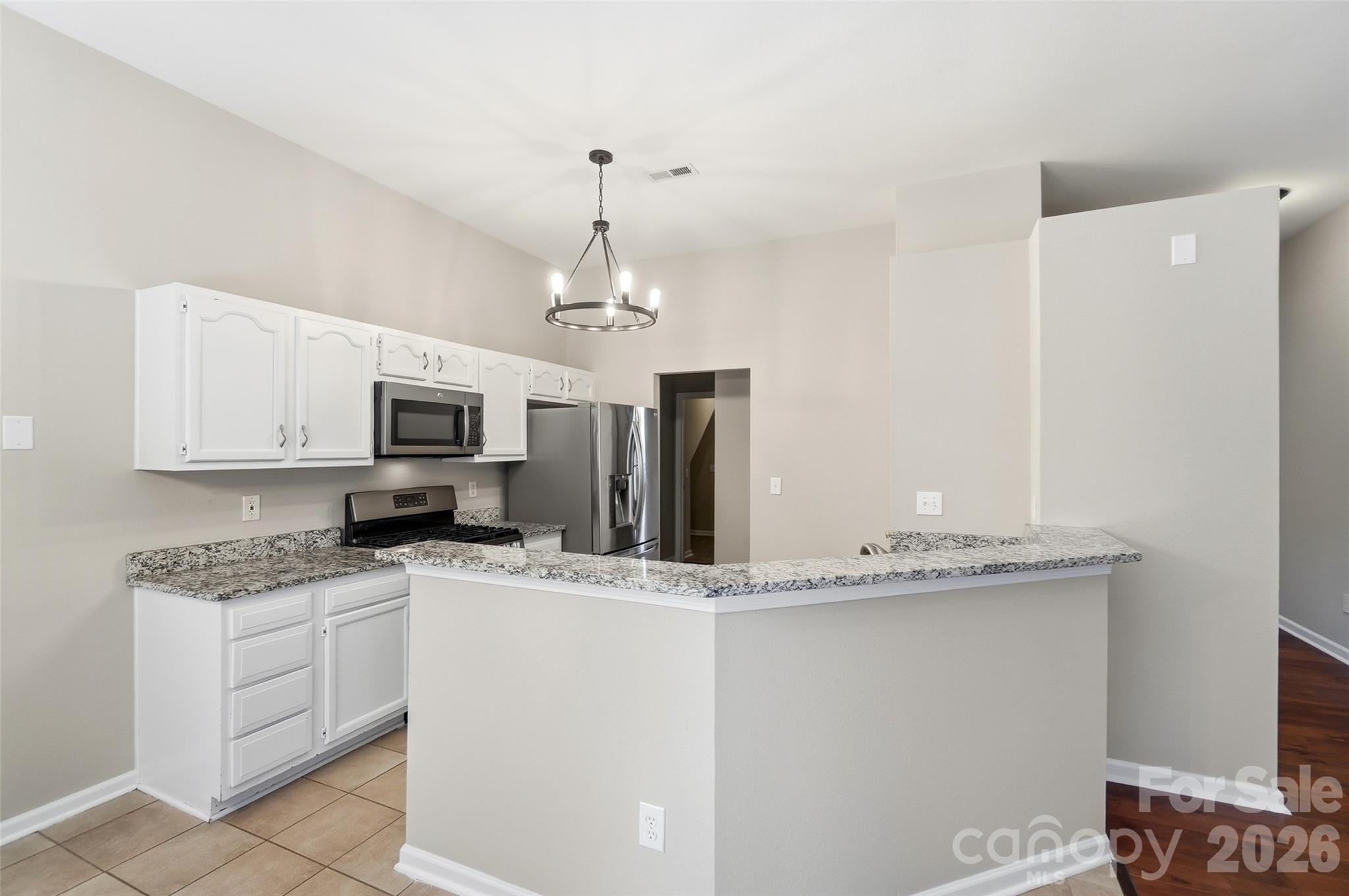9326 Royal Highlands Court Property Photo 9