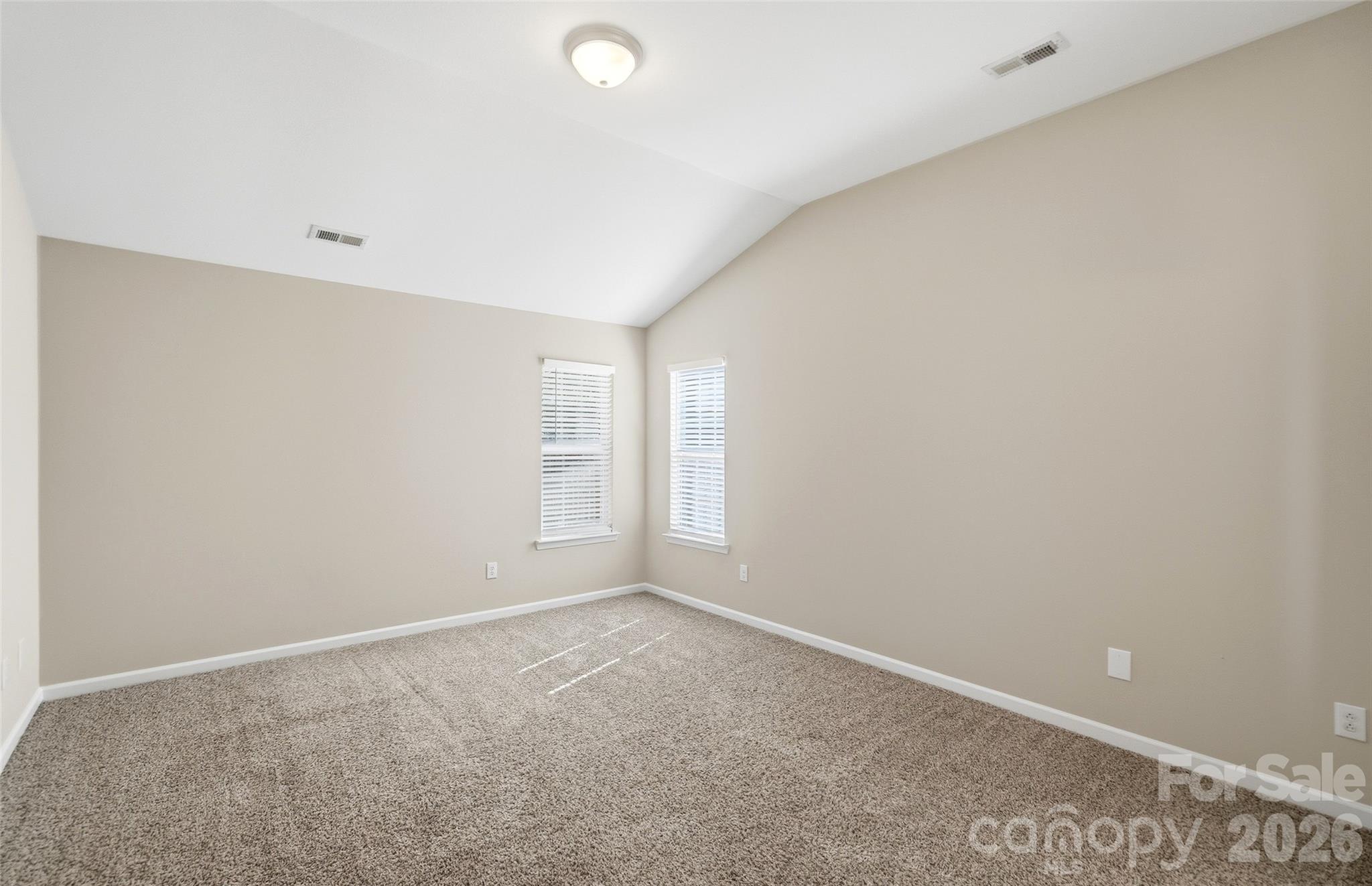 9326 Royal Highlands Court Property Photo 16