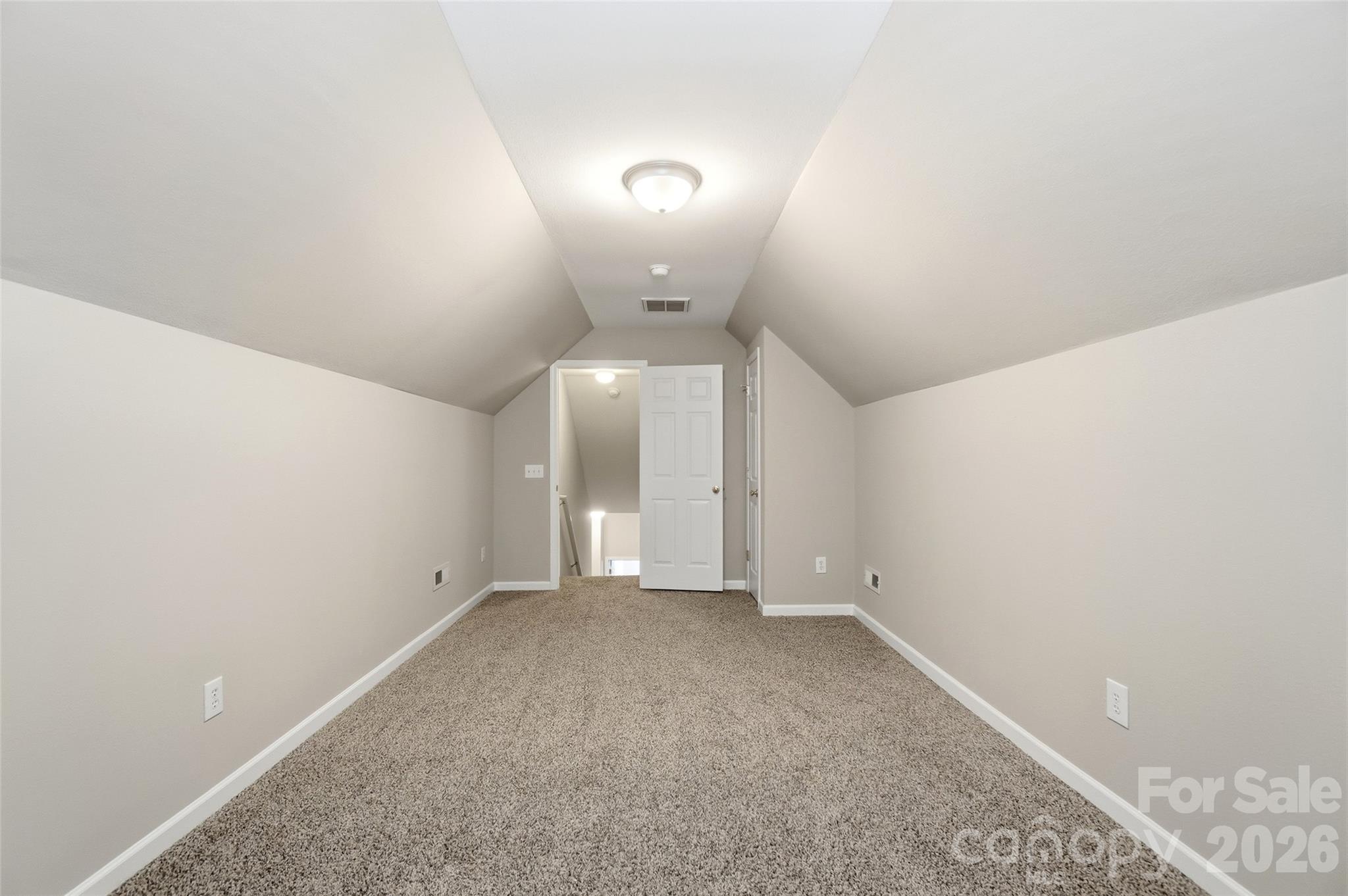 9326 Royal Highlands Court Property Photo 30