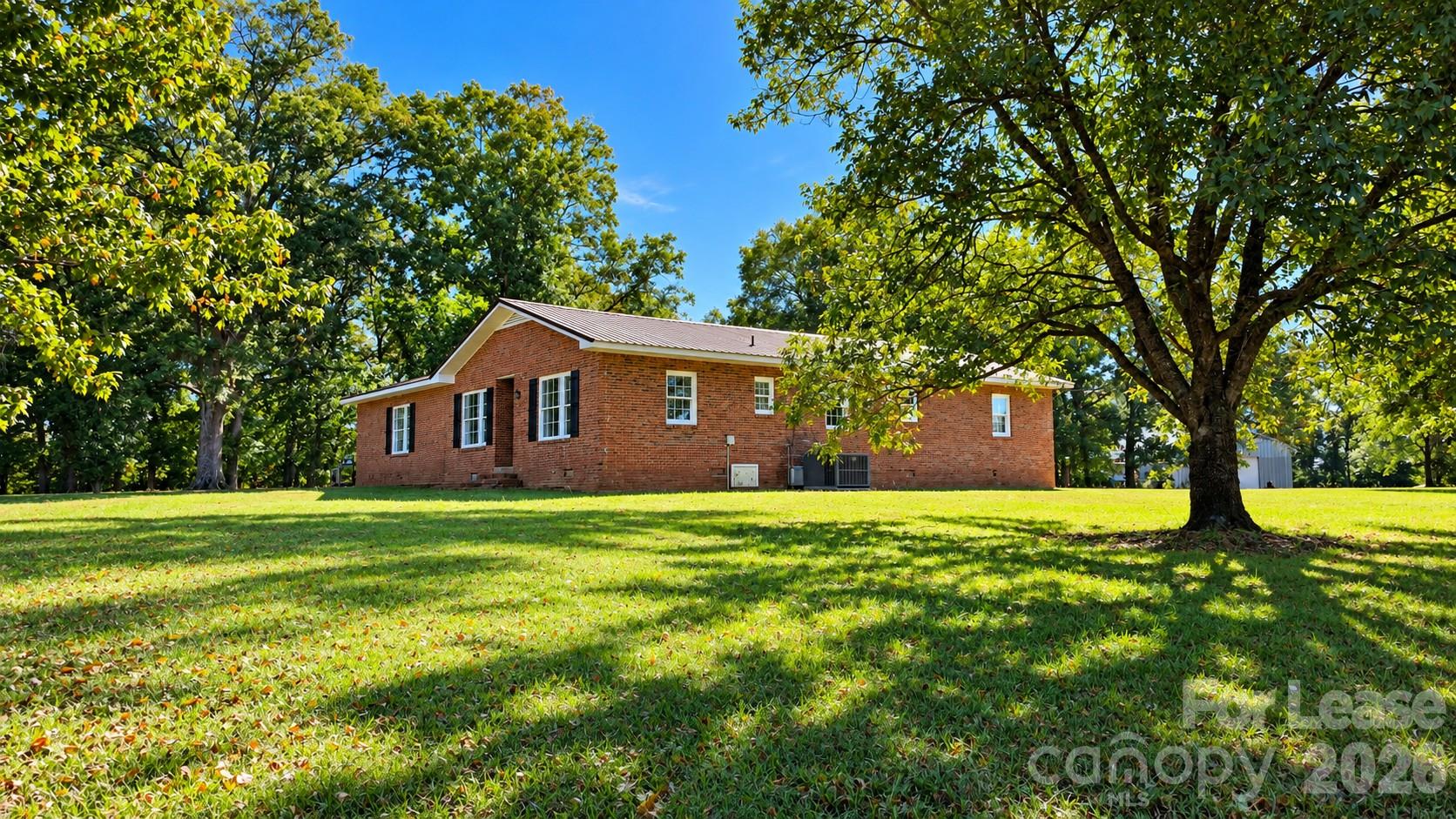 2410 Wallace Road Property Photo 4