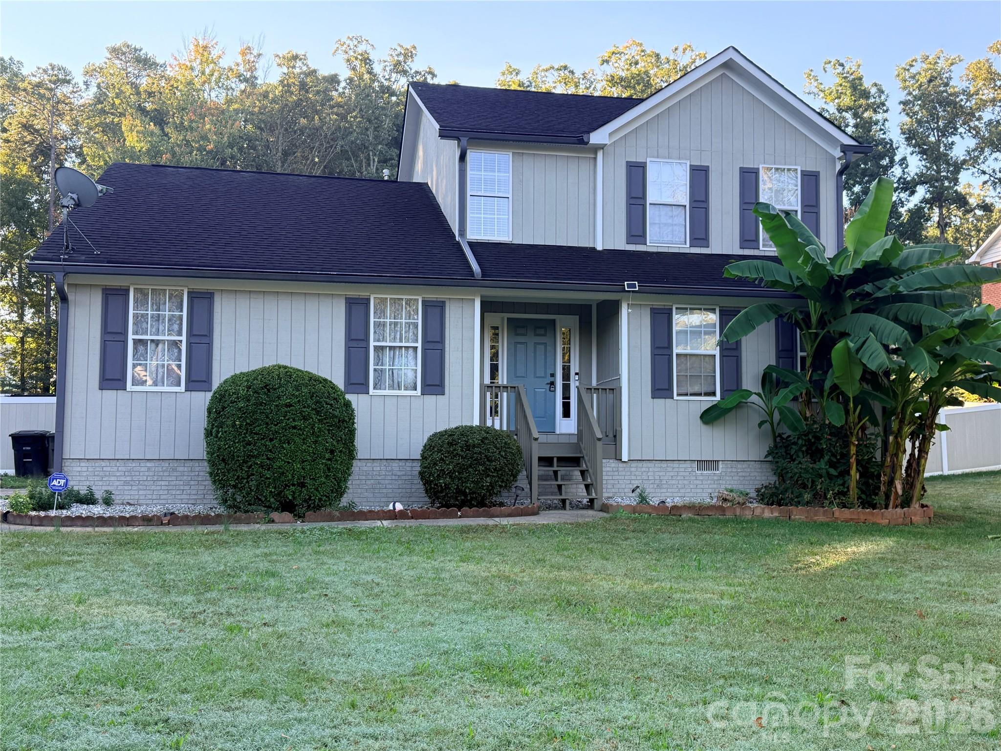 2219 Knollgate Drive Property Photo 1