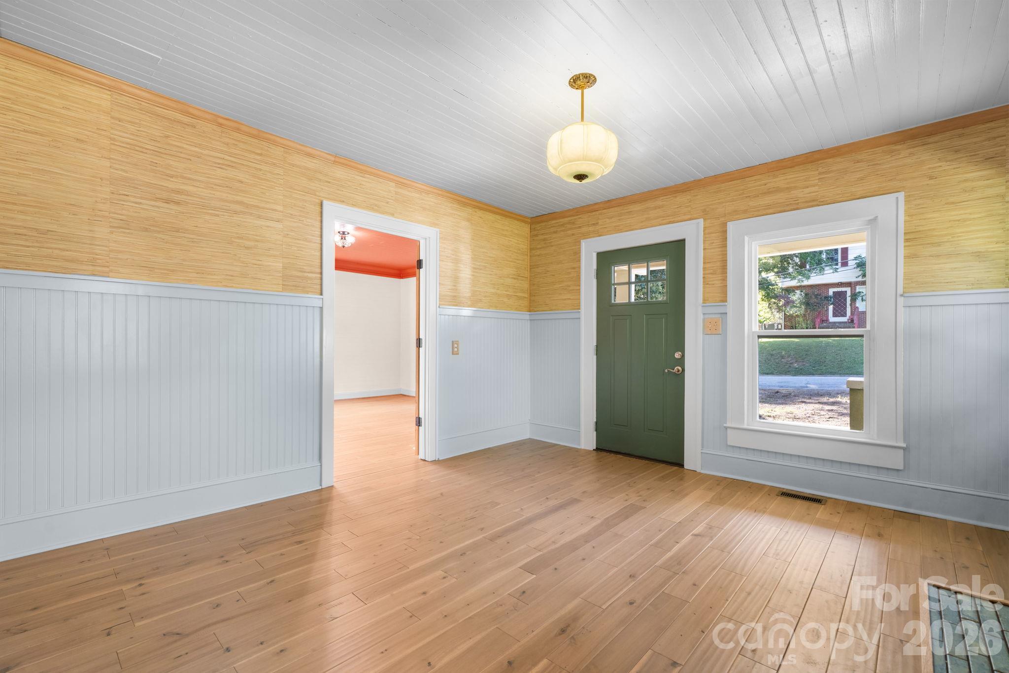 411 4th Street Property Photo 7