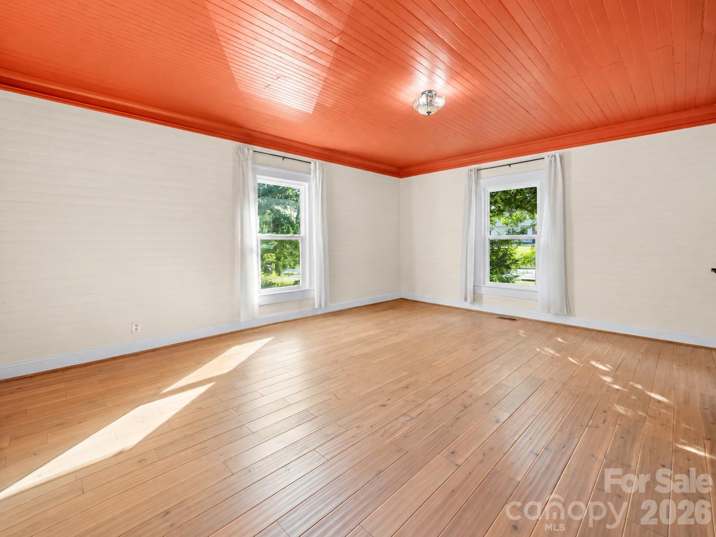 411 4th Street Property Photo 9