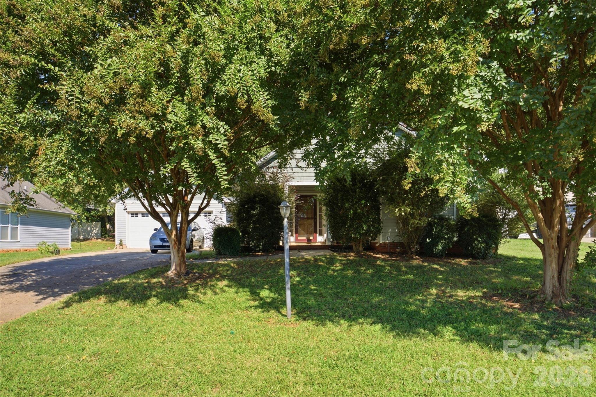 160 Tarrington Drive Property Photo 1