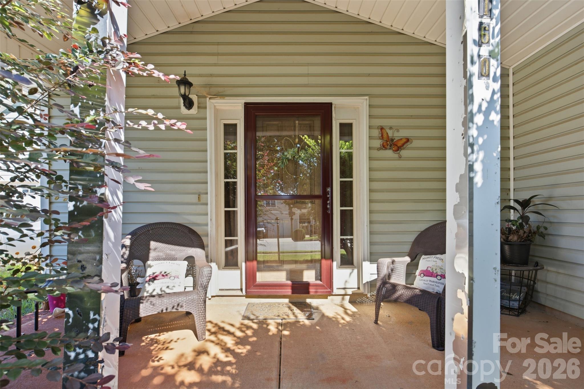 160 Tarrington Drive Property Photo 2