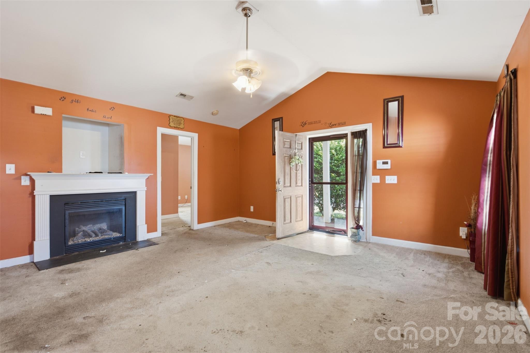 160 Tarrington Drive Property Photo 3