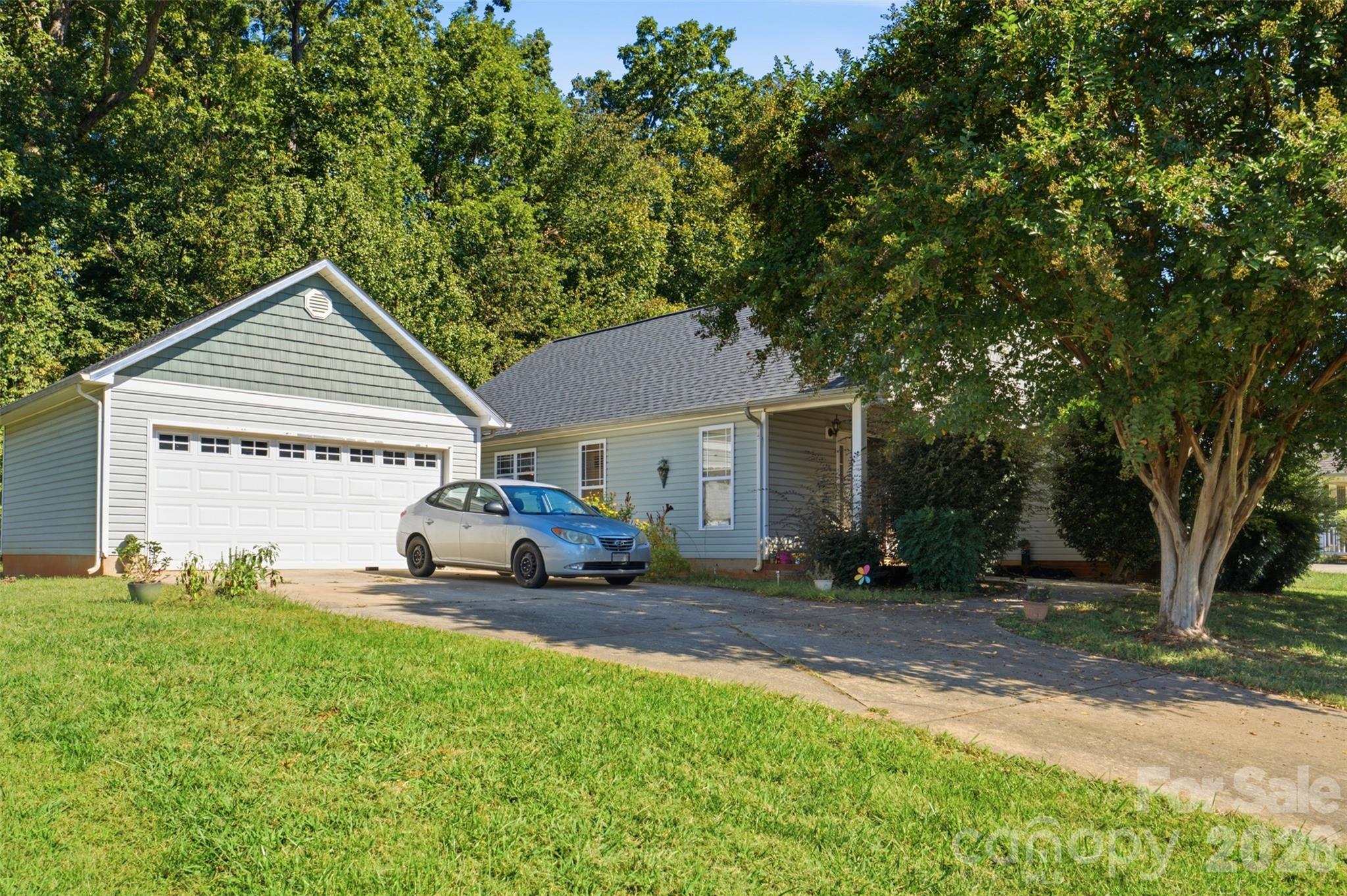 160 Tarrington Drive Property Photo 28
